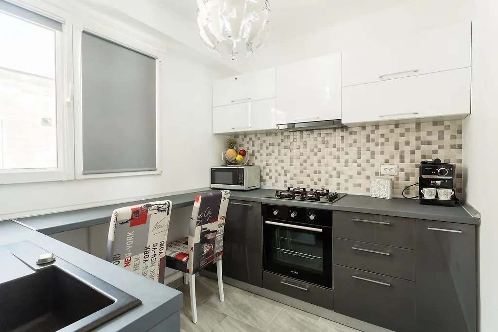 Bright House Apartment Bucureşti România